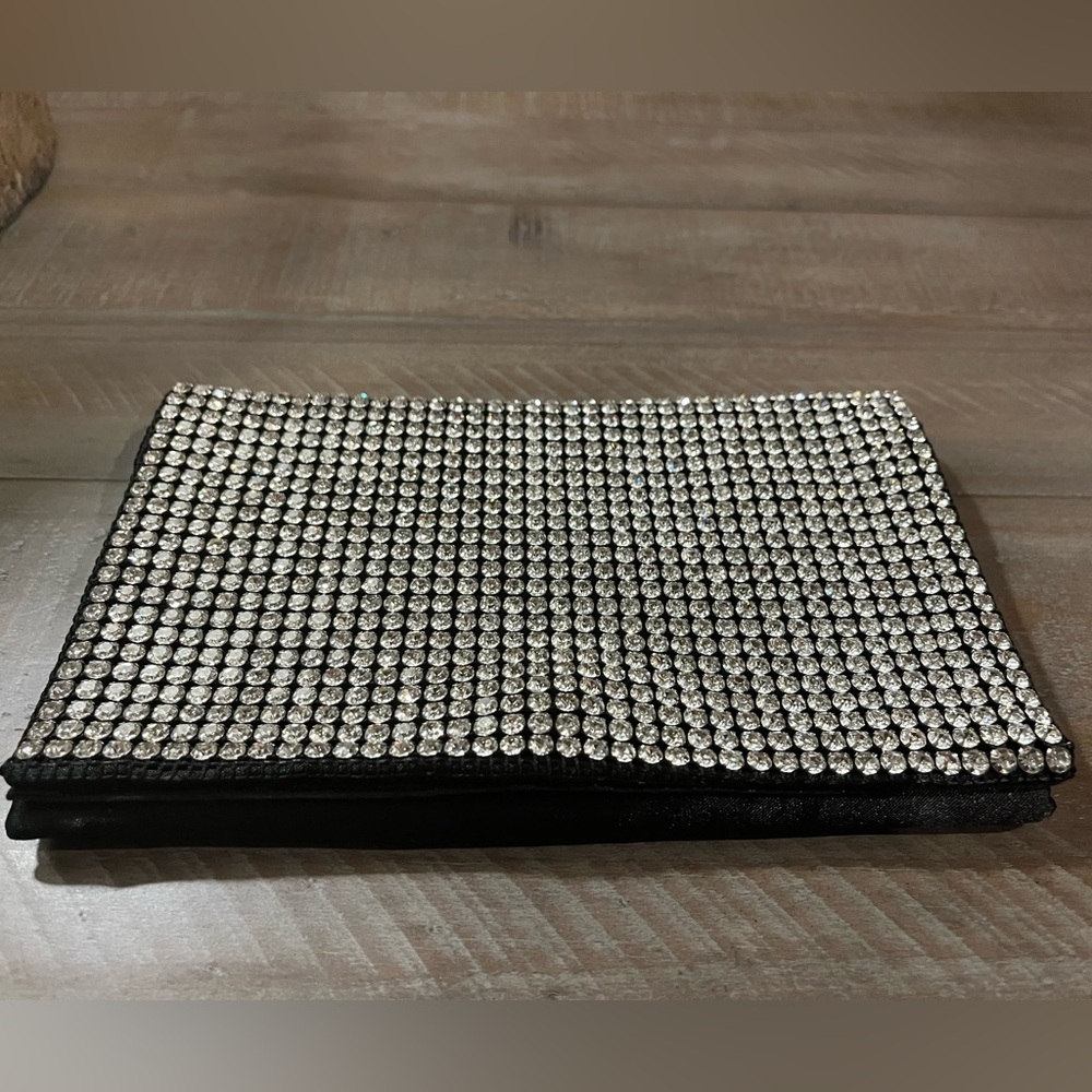 Amber Sceats Stella Crystal Clutch - Picture 7 of 17